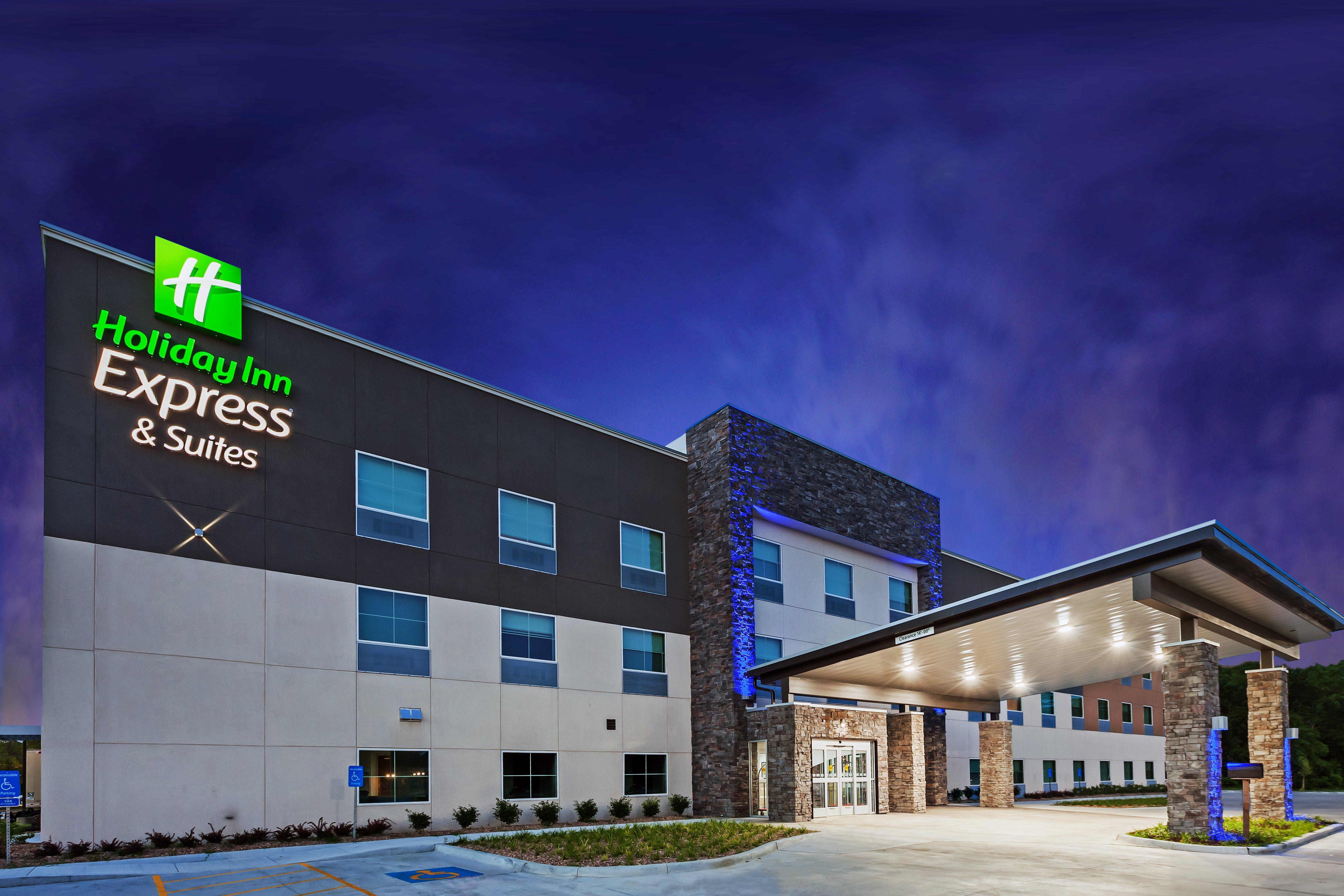Holiday Inn Express & Suites - Coffeyville By Ihg Exterior foto