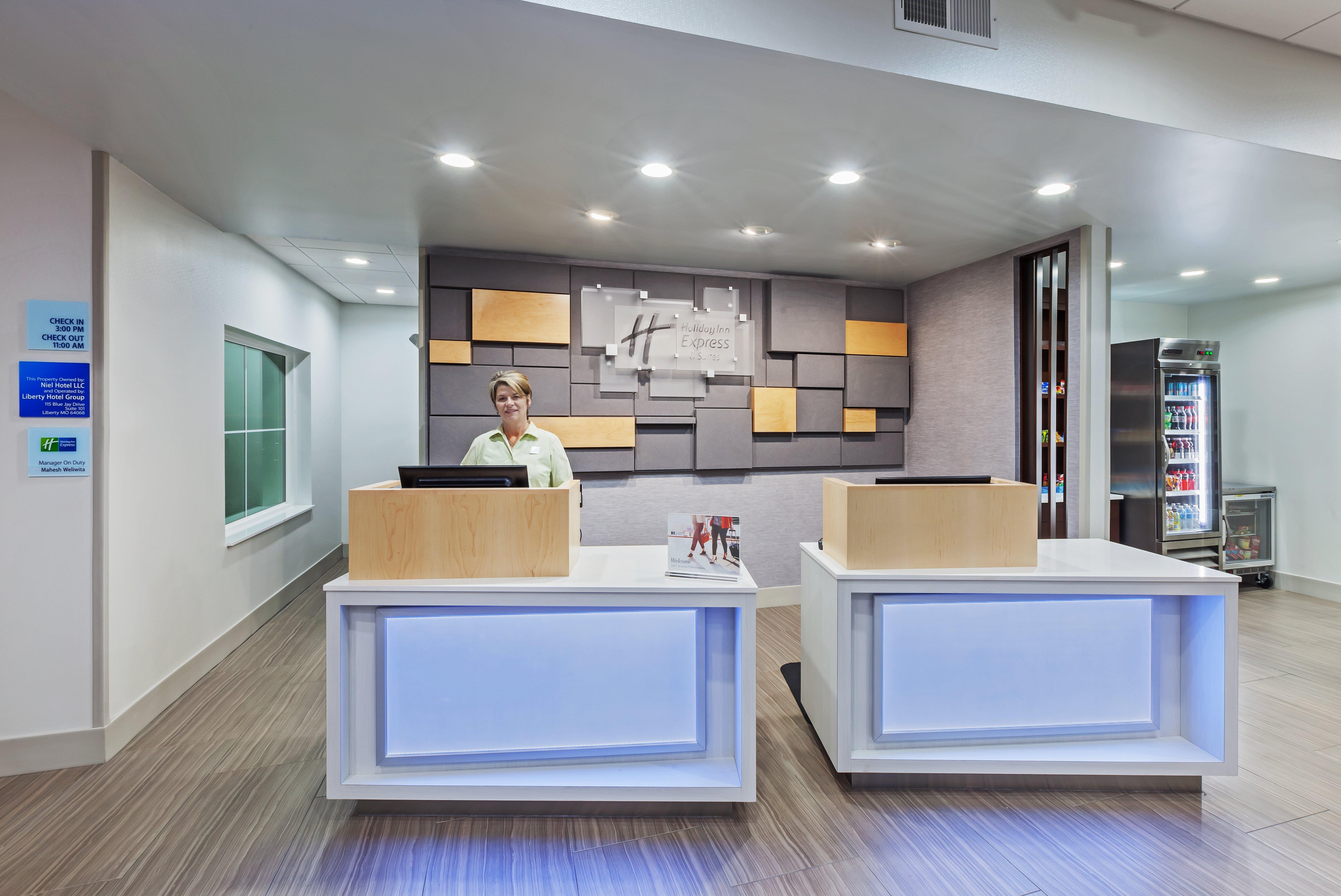 Holiday Inn Express & Suites - Coffeyville By Ihg Exterior foto